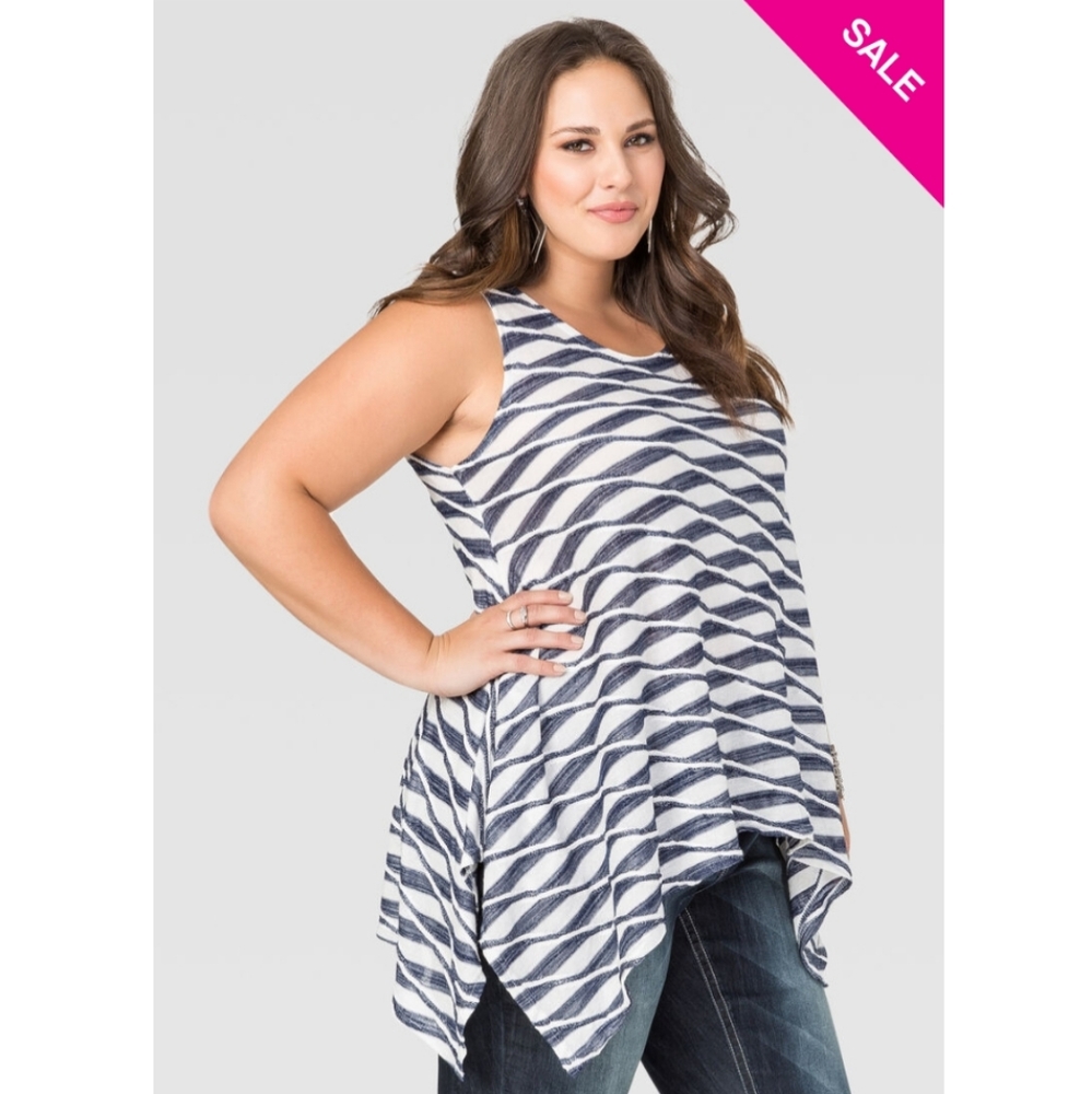 Diagonal Stripe Sharkbite Tank

DIAGONAL STRIPE SH